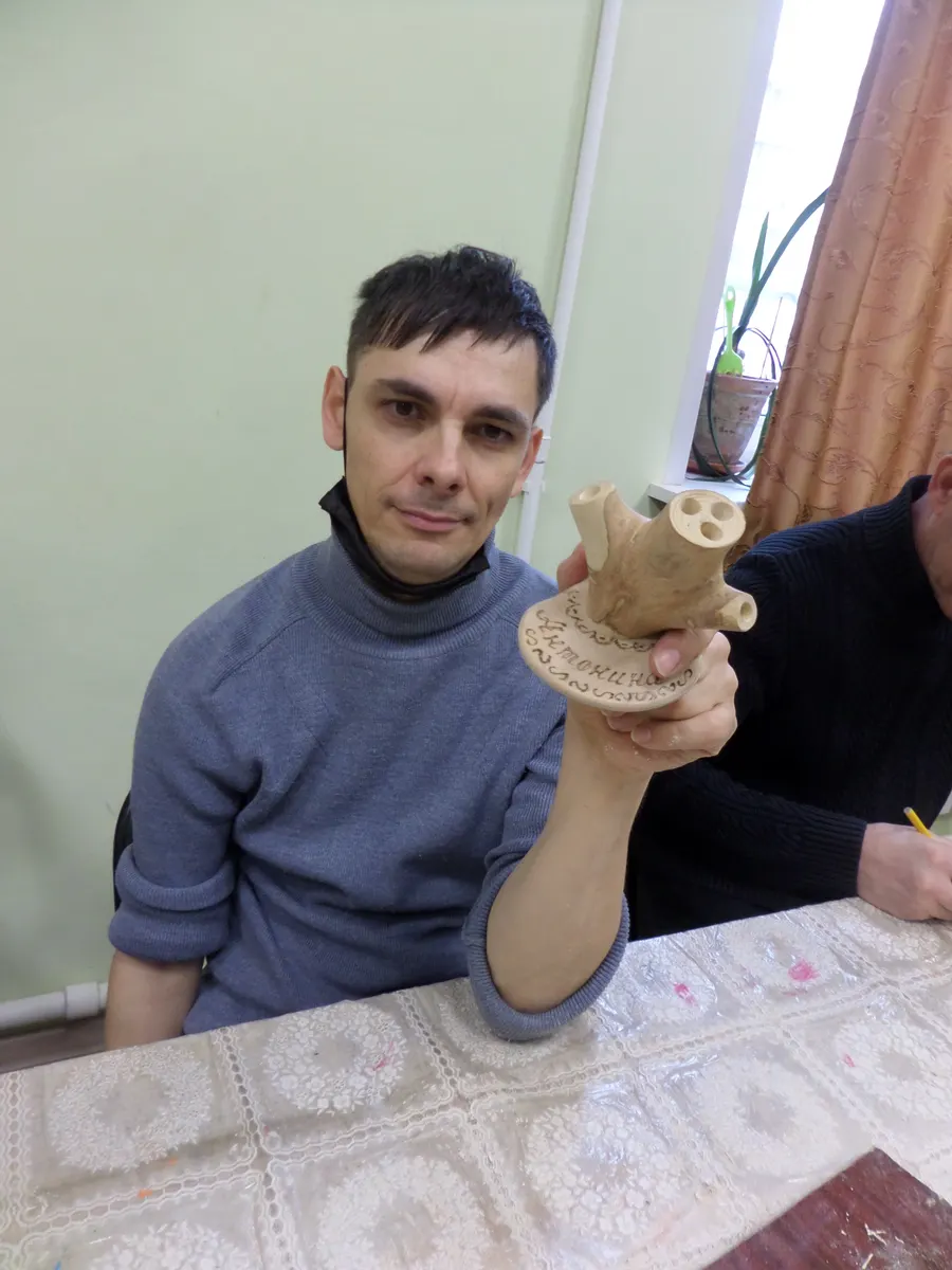 Участники проекта «Семья-территория творчества» изготовили органайзеры к Дню матери