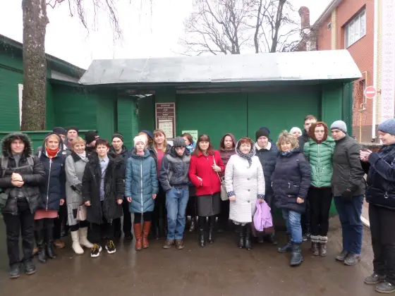 В городе Ковров прошел гастрольный концерт и выставка коллектива «Семейное дело». Фото 2.