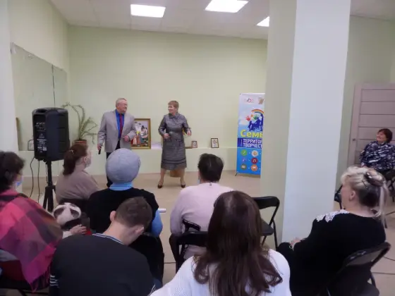 4 декабря прошел концерт «Снег в ладонях» дуэта «Николя». Фото 2.