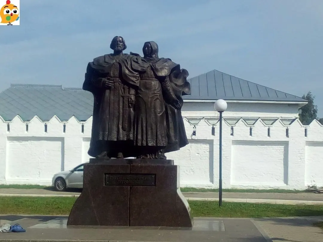 Фото памятника Петру и Февронии приняло участие в фотоконкурсе Всероссийской переписи населения