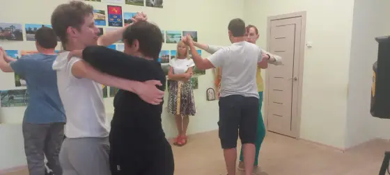 В досуговом центе «Семейное дело» идет подготовка творческого фестиваля «Моя семья». Фото 3.