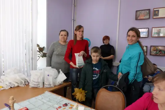 В Муроме прошла областная школа самозанятости. На занятии мы изготовили деревянную игрушку.. Фото 9.
