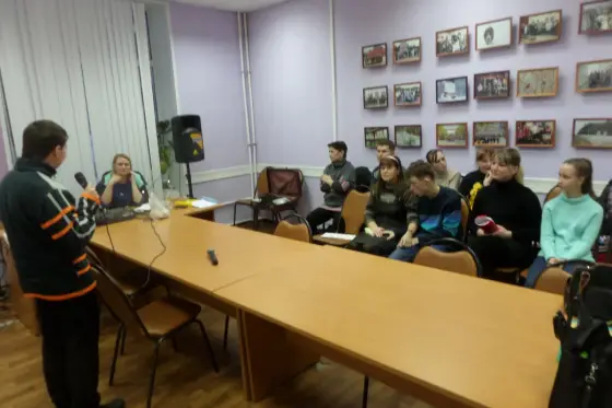 Идет подготовка отчетного концерта и выставки проекта «Семья -источник вдохновения». Фото 13.