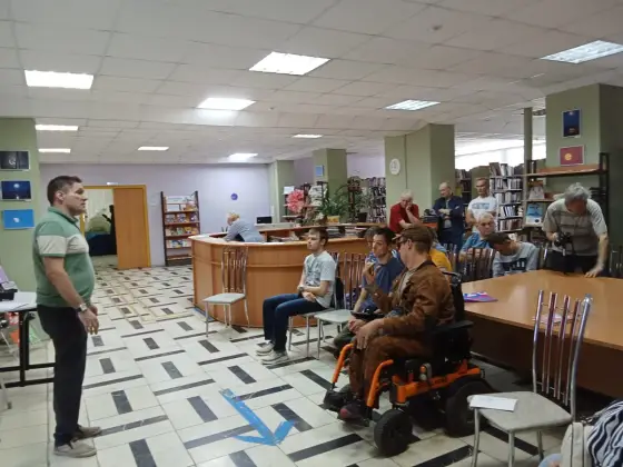 В рамках социального проекта «Семейный альбом»состоялся первый мастер-класс по фотоделу. Фото 4.