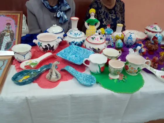 В ДК «Вербовский» прошли отчетные выступления и выставка кружков керамики, танца, вокала и сценического мастерства проекта «Семья -источник вдохновения.». Фото 4.