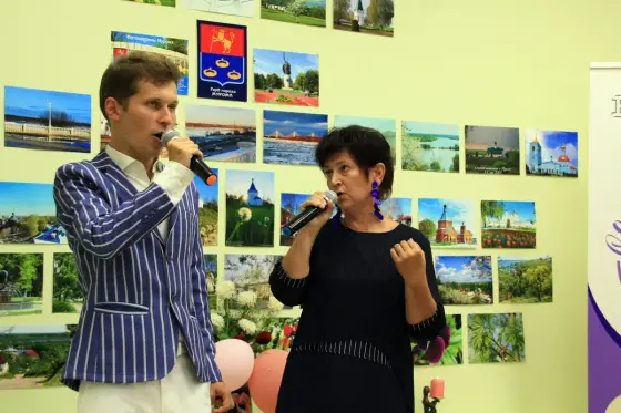 В досуговом центре «Семейное дело» прошел   отчетный  концерт «Краски лета» социального проекта «Семейное дело-секрет успеха». Фото 6.