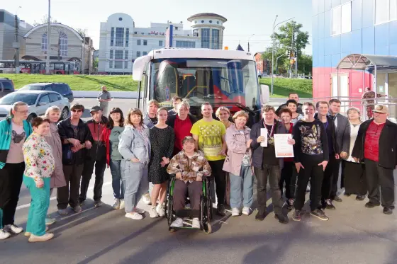 В рамках социального проекта «Семейный альбом» в городе Владимир прошел первый гастрольный концерт коллектива «Семейное дело». Фото 2.